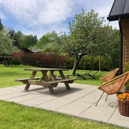 公寓 Chabrow 4, Dom 2 *