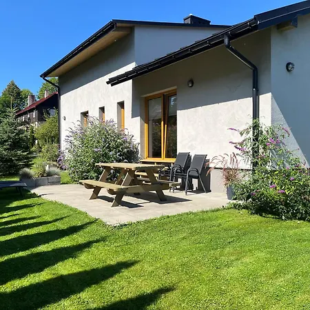 Chabrow 4, Dom 2 什切尔克