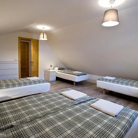 Chabrow 4, Dom 2 公寓 什切尔克