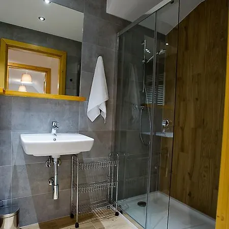 公寓 Chabrow 4, Dom 2 *