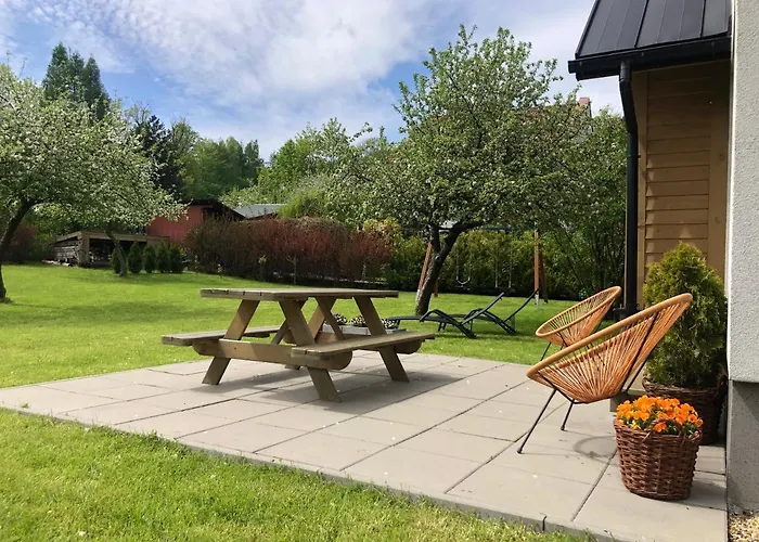 דירה Chabrow 4, Dom 2 *