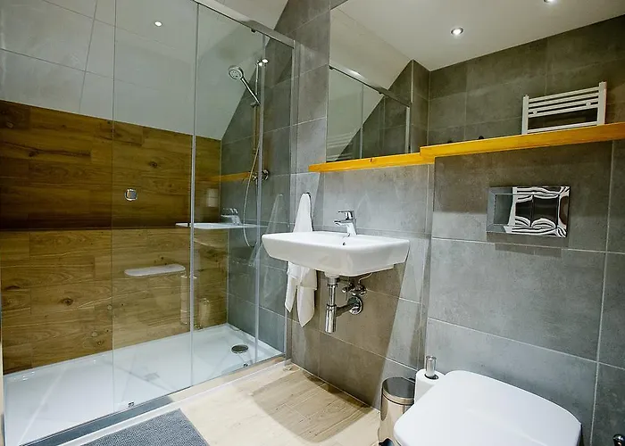 Chabrow 4, Dom 2 דירה